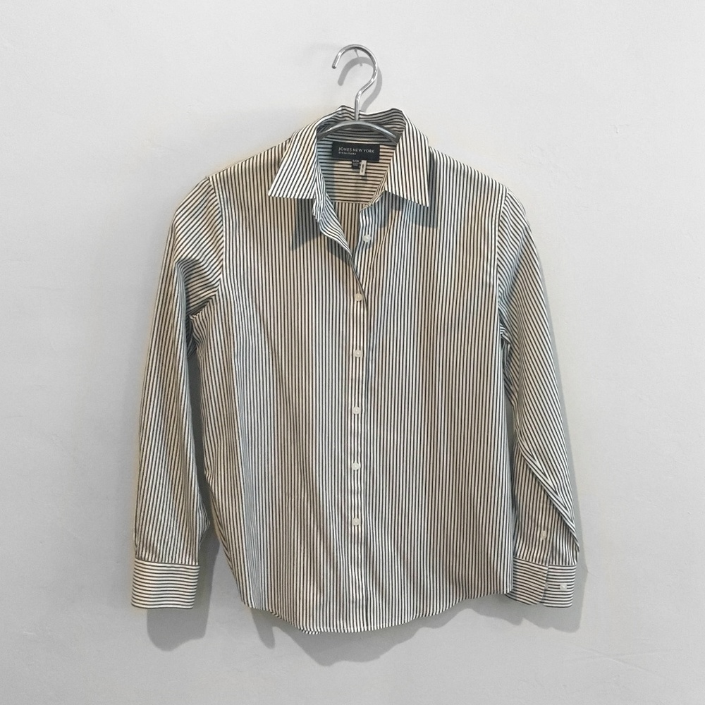 Jones New York Signature Button Down Shirt
